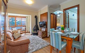 Charmoso Apartamento No Centro De Gramado